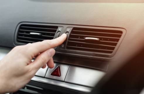Az autó légkondicionáló termosztátjának problémáinak figyelmen kívül hagyásának költségei