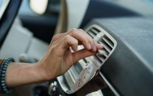 Ne aggódj: Tippek a jármű légkondicionáló rendszerének hűvösen tartásához